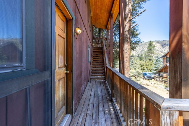 2208 Bernina, Pine Mountain Club CA: https://media.crmls.org/medias/799b36ce-9b1f-4194-bef2-fd7b6c91fe22.jpg