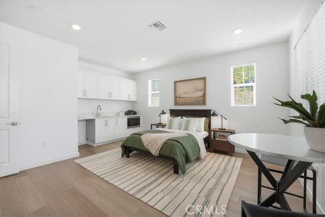 Detail Gallery Image 31 of 53 For 2392 Haley Point Drive #104,  Ventura,  CA 93003 - 3 Beds | 3/1 Baths