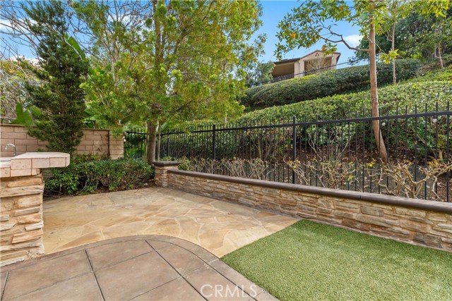 Detail Gallery Image 50 of 61 For 154 Treehouse, Irvine,  CA 92603 - 5 Beds | 4/1 Baths