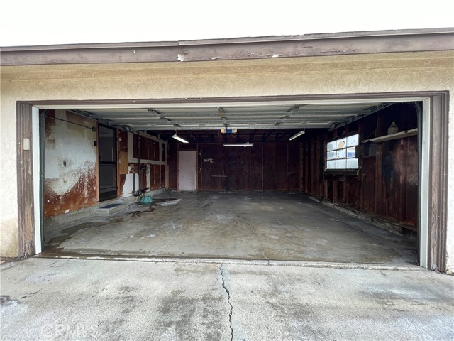 Detail Gallery Image 4 of 9 For 11052 Faye Ave, Garden Grove,  CA 92840 - 3 Beds | 2 Baths