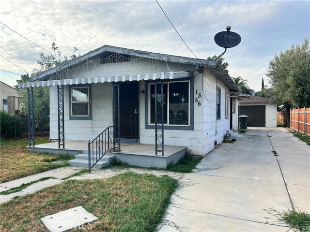 Detail Gallery Image 1 of 1 For 1356 W 8th St, San Bernardino,  CA 92411 - 2 Beds | 1 Baths