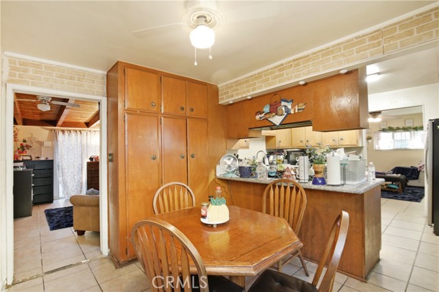 Detail Gallery Image 10 of 30 For 12148 Marbel Ave, Downey,  CA 90242 - 4 Beds | 2 Baths