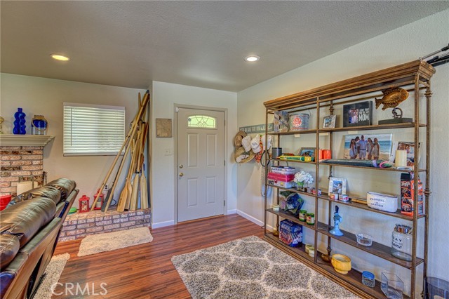 Detail Gallery Image 5 of 39 For 695 Bass Ln, Clearlake Oaks,  CA 95423 - 3 Beds | 2 Baths