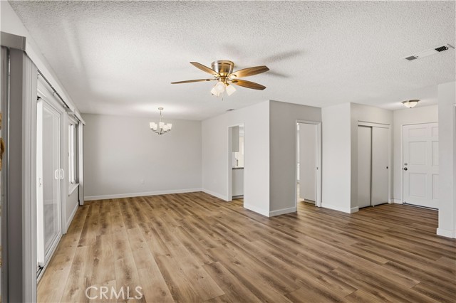 Detail Gallery Image 9 of 36 For 28028 Foxfire, Menifee,  CA 92586 - 2 Beds | 2 Baths