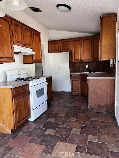 Detail Gallery Image 5 of 41 For 26930 14th St, Highland,  CA 92346 - 3 Beds | 1/1 Baths