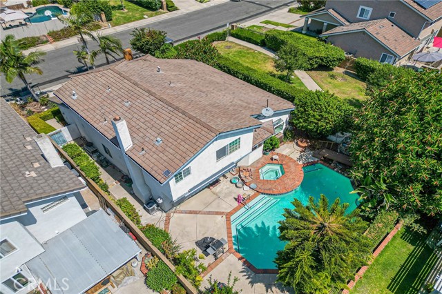 Detail Gallery Image 4 of 32 For 22976 Broadleaf, Lake Forest,  CA 92630 - 4 Beds | 3 Baths