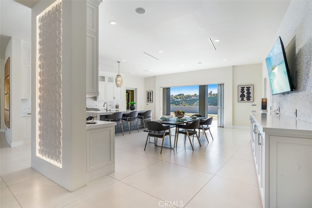 MLS #SR25253481 image #11