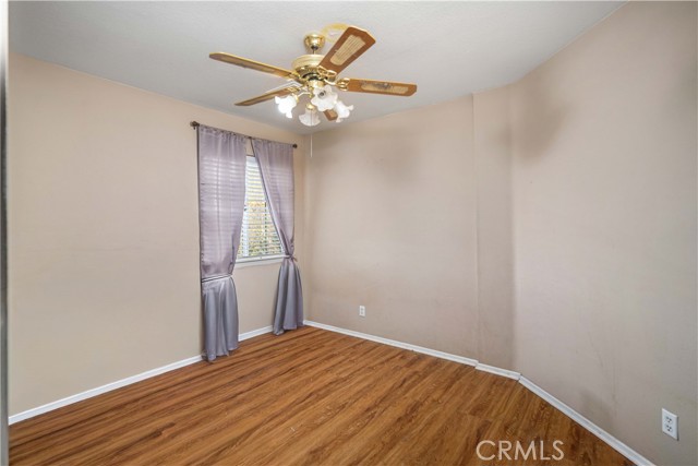 Detail Gallery Image 29 of 48 For 1806 E Mesa Dr, Lancaster,  CA 93535 - 4 Beds | 3 Baths