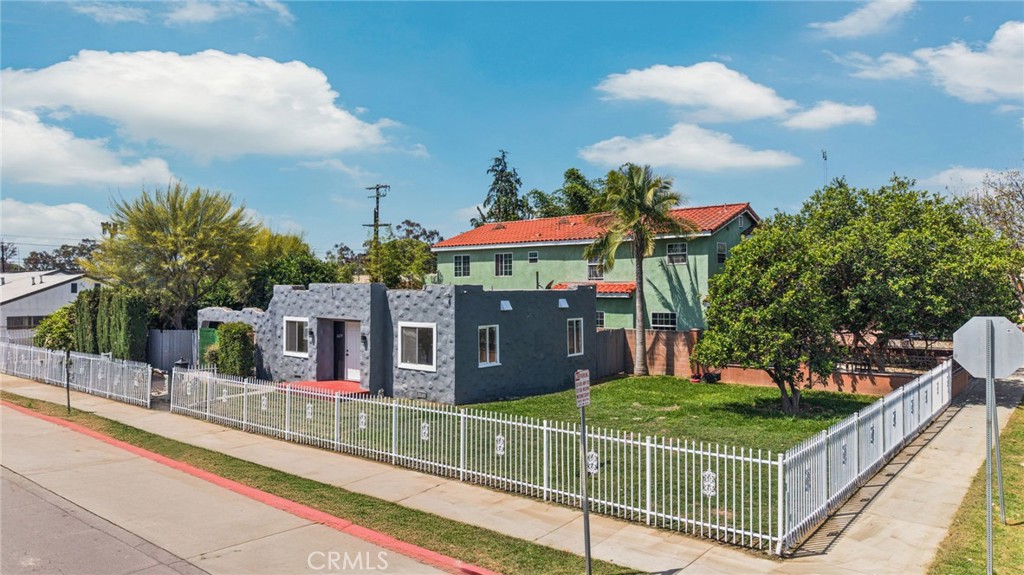 6639 Muriel Avenue