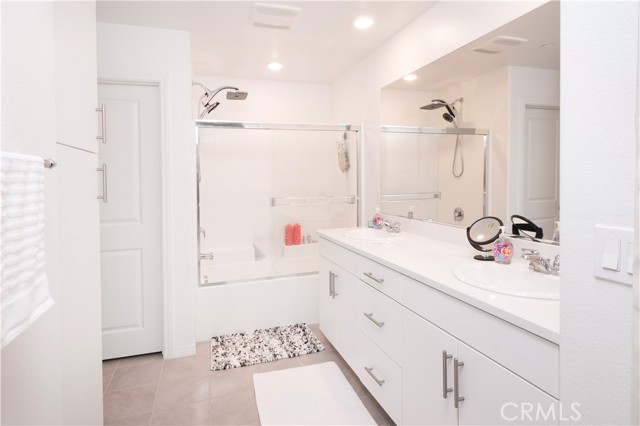 Detail Gallery Image 29 of 69 For 16657 Snowdrop Ln #2,  Fontana,  CA 92336 - 4 Beds | 3 Baths