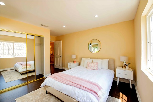 12860 Charlwood Street, Cerritos CA: https://media.crmls.org/medias/79a07859-02c2-4ec3-9bbf-8d574e2225c9.jpg