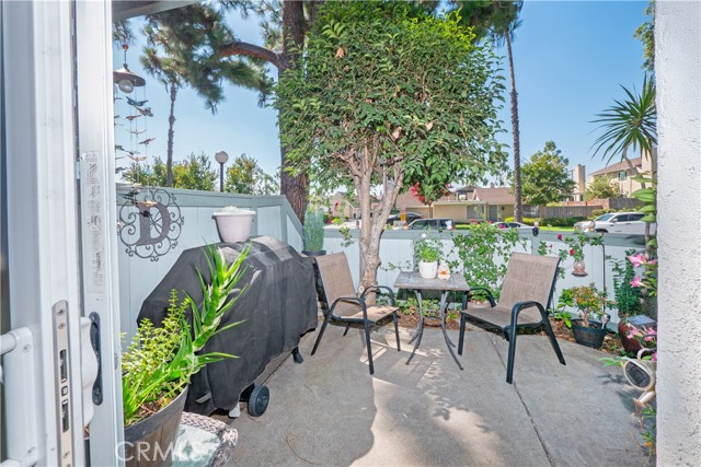 Detail Gallery Image 30 of 39 For 1931 E Yale St, Ontario,  CA 91764 - 3 Beds | 2/1 Baths