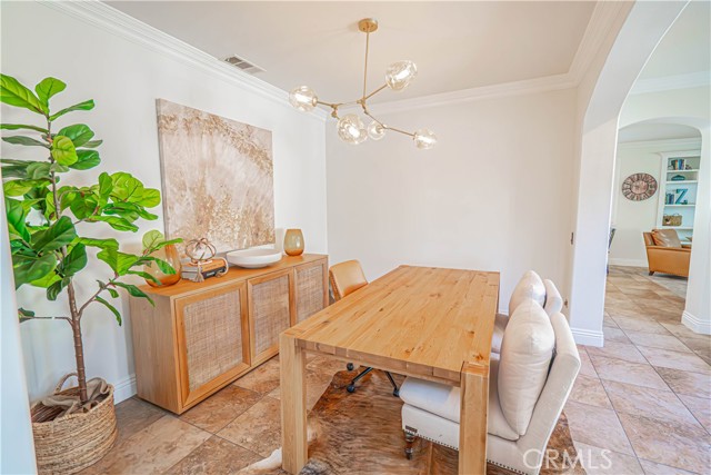 25351 Playa Serena Drive, Valencia CA: https://media.crmls.org/medias/79a17929-362a-4707-9829-ec5706c0056c.jpg