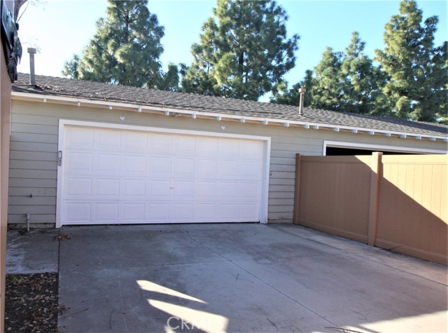 Detail Gallery Image 14 of 15 For 265 S Olive St, Anaheim,  CA 92805 - 3 Beds | 2/1 Baths