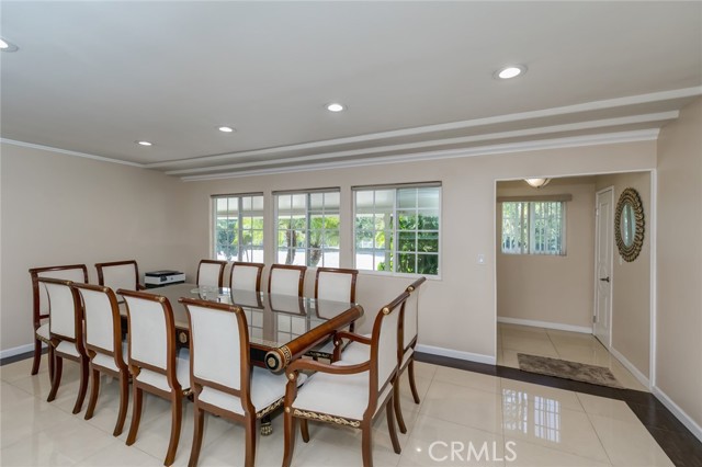 Detail Gallery Image 5 of 39 For 814 Kellogg, Glendale,  CA 91202 - 3 Beds | 2 Baths