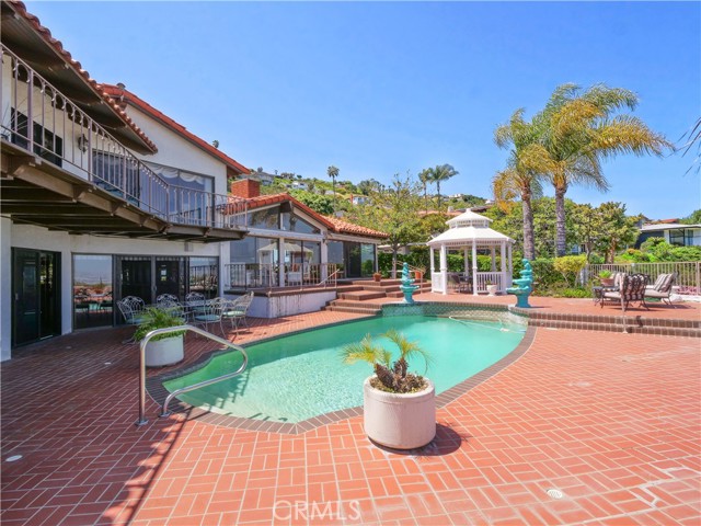 Spacious patio with pool, spa & Pergola