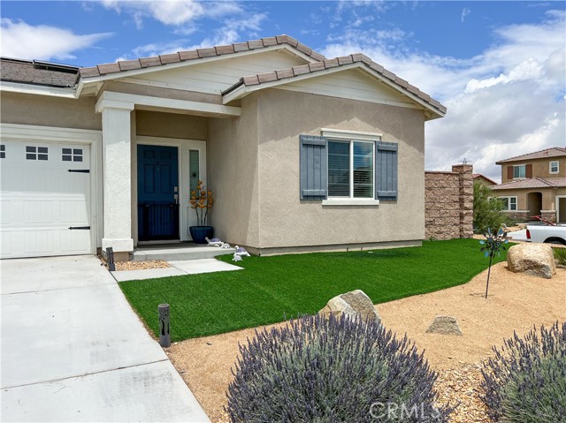 Detail Gallery Image 4 of 42 For 13122 Sierra Padre Way, Victorville,  CA 92394 - 3 Beds | 2 Baths