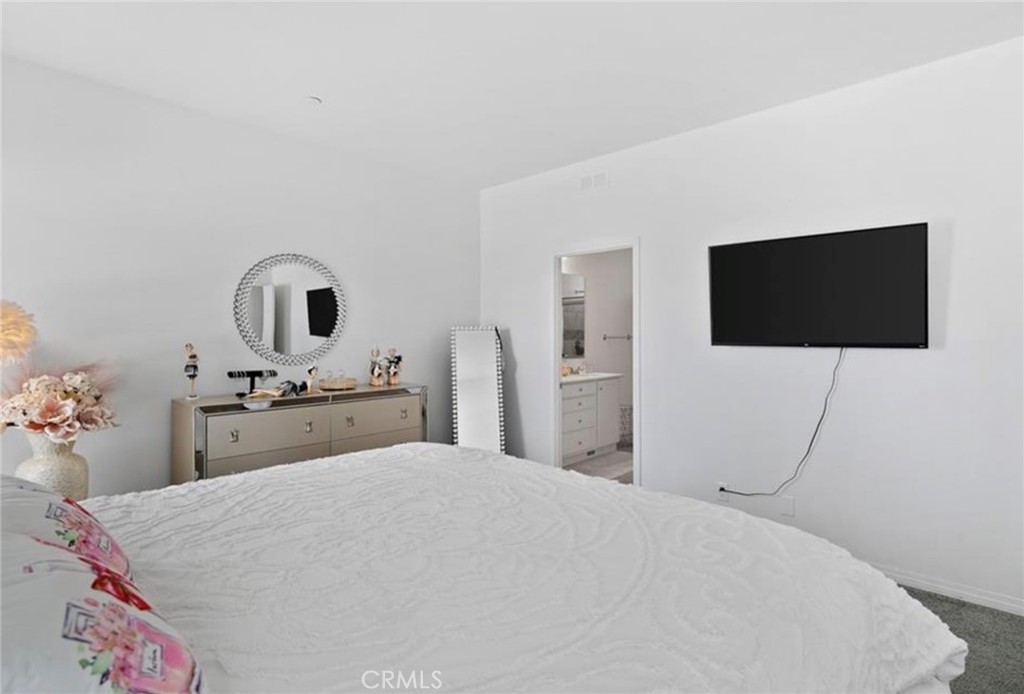 MLS #IV25171894 img 8