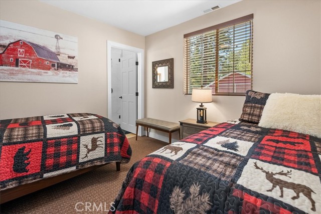 Detail Gallery Image 49 of 52 For 42425 Fox Farm Rd, Big Bear Lake,  CA 92315 - 2 Beds | 1 Baths