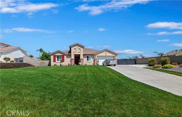 Detail Gallery Image 2 of 20 For 19128 Trail Ride Ct, Perris,  CA 92570 - 4 Beds | 2 Baths