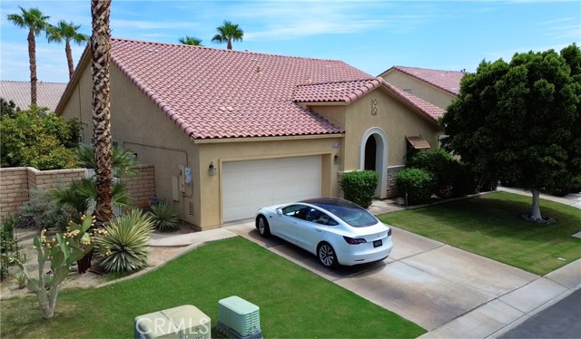Detail Gallery Image 1 of 53 For 41396 Farmer Ct, Indio,  CA 92203 - 4 Beds | 2 Baths