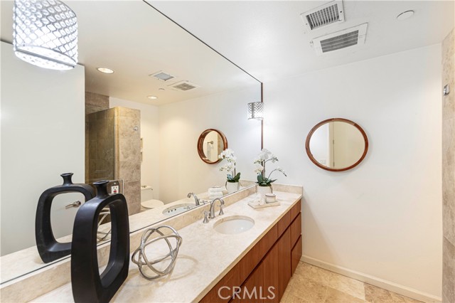 Detail Gallery Image 24 of 43 For 1569 N Coast #3,  Laguna Beach,  CA 92651 - 2 Beds | 2 Baths