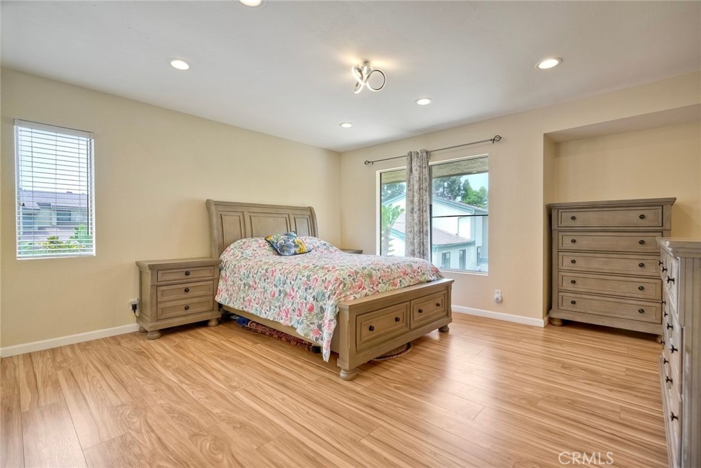 3304 Caminito Eastbluff - photo 15