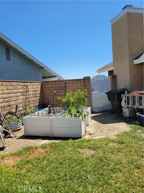 Detail Gallery Image 35 of 51 For 3012 Homer Cir, Jurupa Valley,  CA 91752 - 4 Beds | 2 Baths
