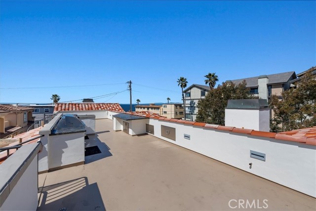 1101 Catalina Avenue, Redondo Beach, California 90277, 6 Bedrooms Bedrooms, ,4 BathroomsBathrooms,Residential,For Sale,Catalina,SB25053239