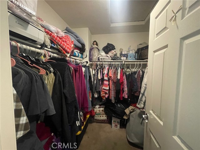 Detail Gallery Image 14 of 27 For 26871 Snow Canyon Cir, Moreno Valley,  CA 92555 - 5 Beds | 3 Baths