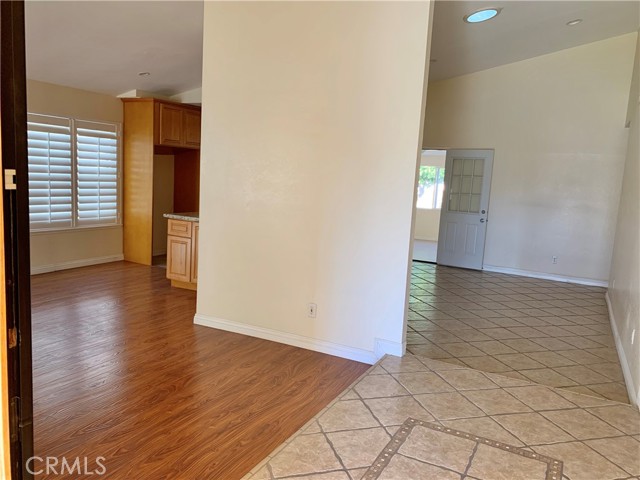 Detail Gallery Image 3 of 20 For 10052 Hemlock St, Rancho Cucamonga,  CA 91730 - 4 Beds | 2 Baths