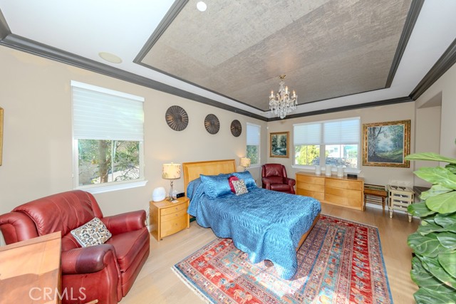 Image 44 of 75 For 30 Vivido St