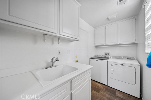 Detail Gallery Image 43 of 45 For 28246 Deer Ct, Canyon Country,  CA 91351 - 4 Beds | 2/1 Baths