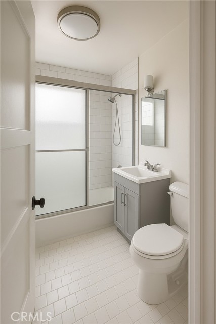Detail Gallery Image 3 of 9 For 267 La Verne Avenue, Long Beach,  CA 90803 - – Beds | – Baths