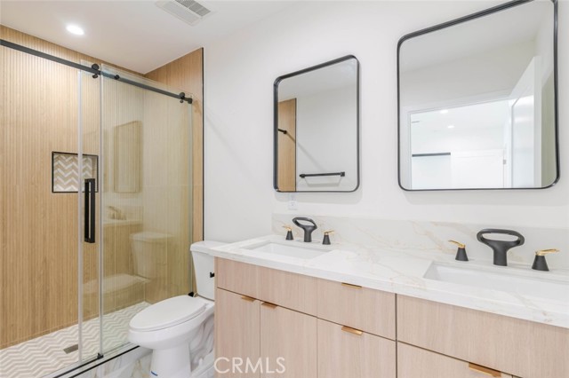 Detail Gallery Image 28 of 36 For 6219 Sylvia Ave, Tarzana,  CA 91335 - 3 Beds | 2 Baths