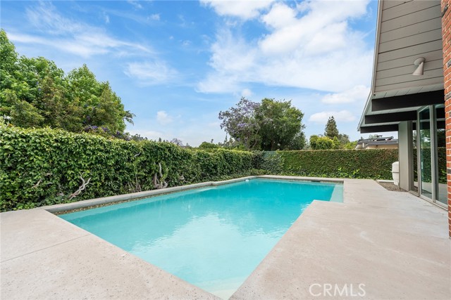 5112 E Valencia Drive, Orange CA: https://media.crmls.org/medias/79adb99e-fc25-4986-86a5-a0136b3bb124.jpg