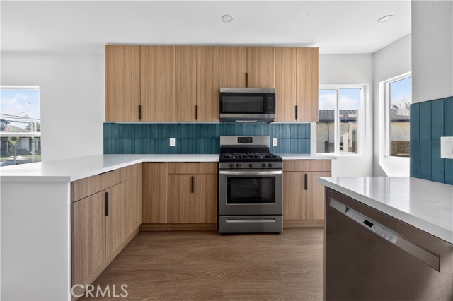 Detail Gallery Image 22 of 44 For 3413 Barbara St, San Pedro,  CA 90731 - 2 Beds | 2 Baths