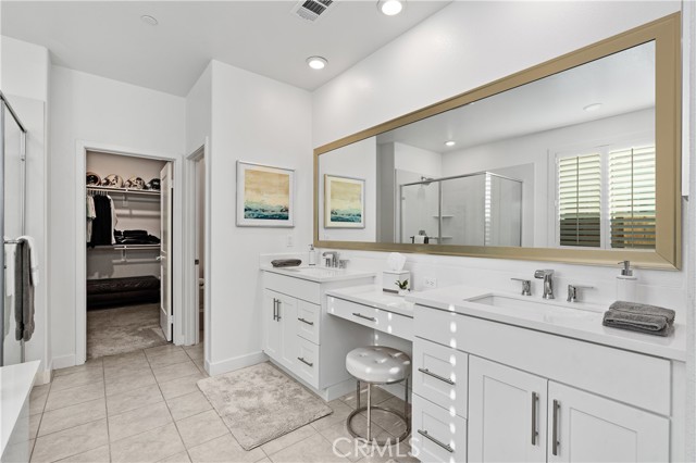 Detail Gallery Image 23 of 49 For 2720 Santa Fiora Dr, Corona,  CA 92882 - 3 Beds | 3/1 Baths