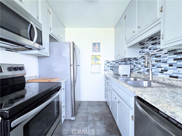 Detail Gallery Image 5 of 19 For 375 Atlantic Ave #502,  Long Beach,  CA 90802 - 2 Beds | 2 Baths