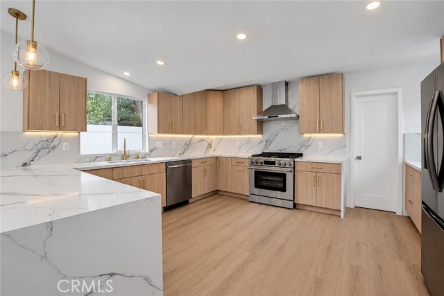 11158 Orion Ave photo 20