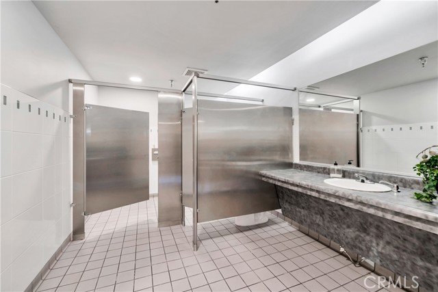 24691 Del Prado, Dana Point CA: https://media.crmls.org/medias/79b05814-79b2-4a98-9abc-af9a1627a407.jpg