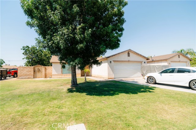 Detail Gallery Image 1 of 1 For 8736 Canyon Ridge Ct, Bakersfield,  CA 93306 - 4 Beds | 2 Baths