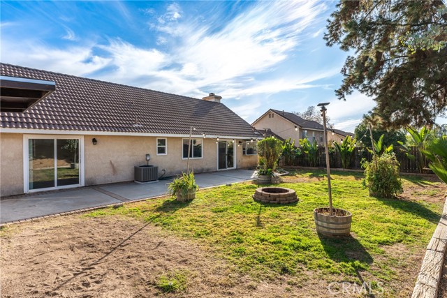 Detail Gallery Image 22 of 30 For 24592 Meadow Grass Way, Moreno Valley,  CA 92557 - 3 Beds | 2 Baths