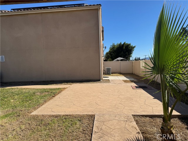 Detail Gallery Image 10 of 53 For 12265 N Lima, Sylmar,  CA 91342 - 4 Beds | 3 Baths