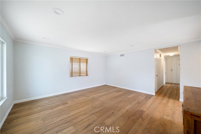 Detail Gallery Image 6 of 24 For 9611 Albacore Dr, Huntington Beach,  CA 92646 - 4 Beds | 2 Baths