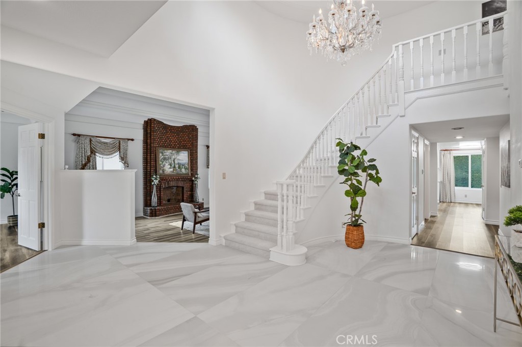 MLS #WS25259083 image #14