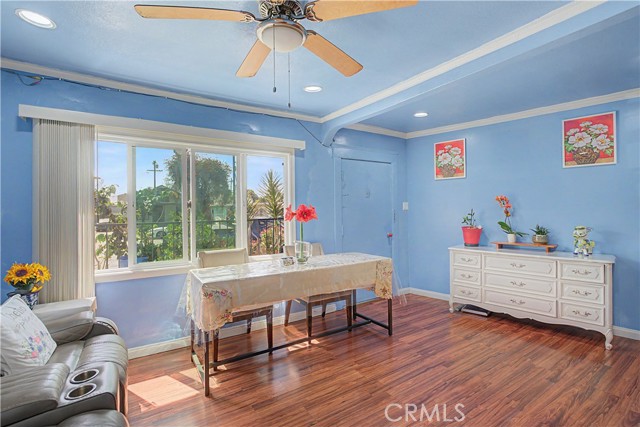 Detail Gallery Image 4 of 28 For 1425 W Gage, Los Angeles,  CA 90047 - 2 Beds | 1 Baths