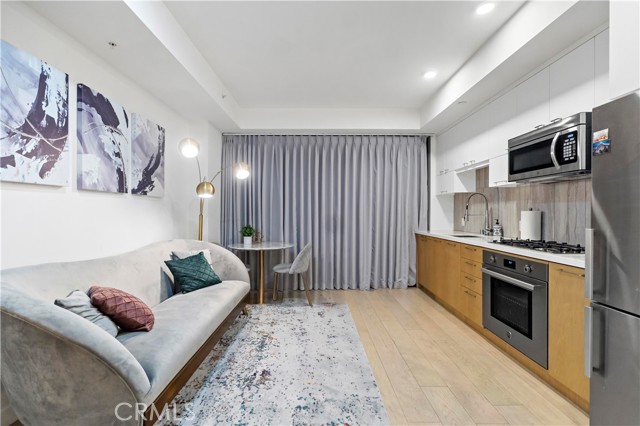 Detail Gallery Image 23 of 28 For 400 South Broadway #907,  Los Angeles,  CA 90013 - 1 Beds | 1 Baths