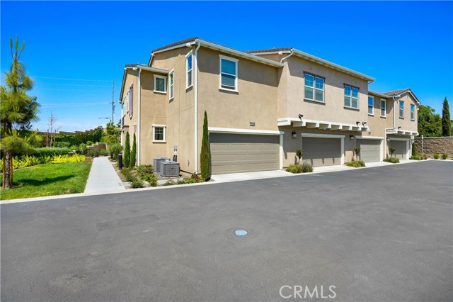 Image 2 for 14560 Turin Pl, Eastvale, CA 92880
