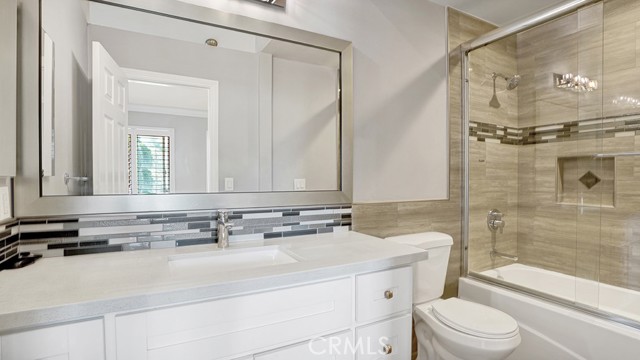 Detail Gallery Image 20 of 32 For 2524 Elden Ave #K-4,  Costa Mesa,  CA 92627 - 2 Beds | 2/1 Baths